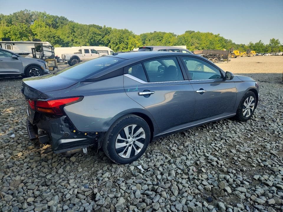 2019 NISSAN ALTIMA S 3