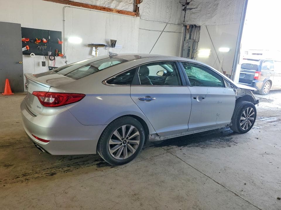 2017 HYUNDAI SONATA SPORT 3