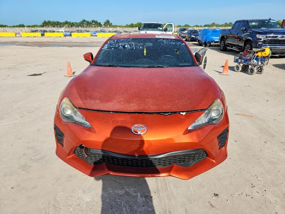 2017 TOYOTA 86 BASE 5