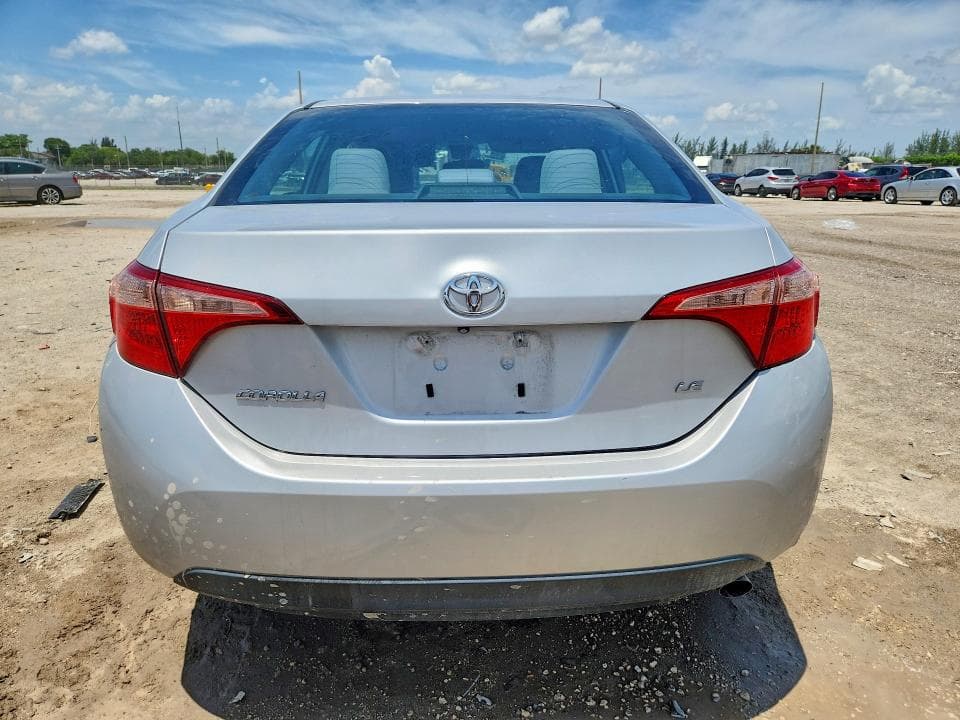 2017 TOYOTA COROLLA LE 6