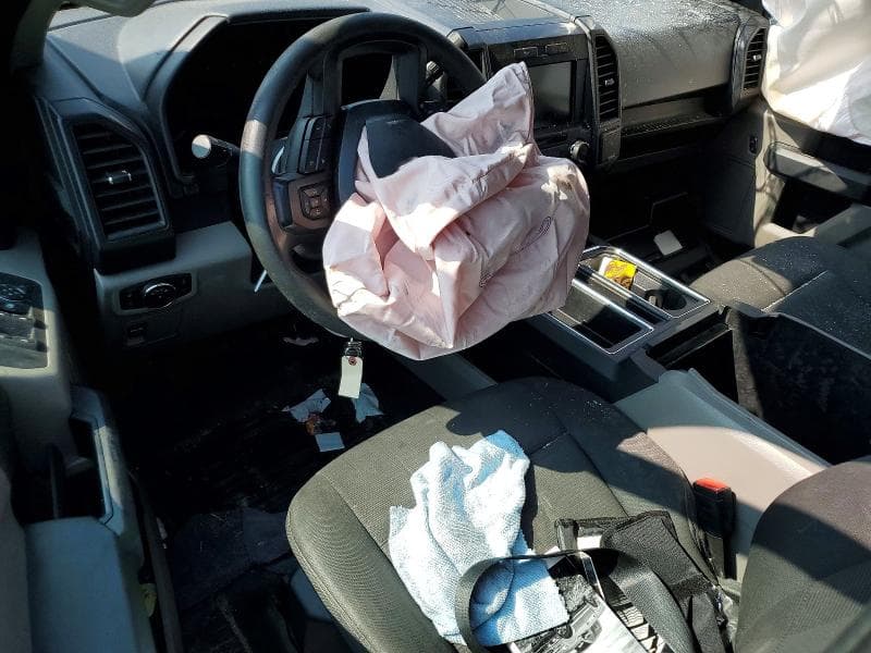 2019 FORD F150 SUPERCREW 8