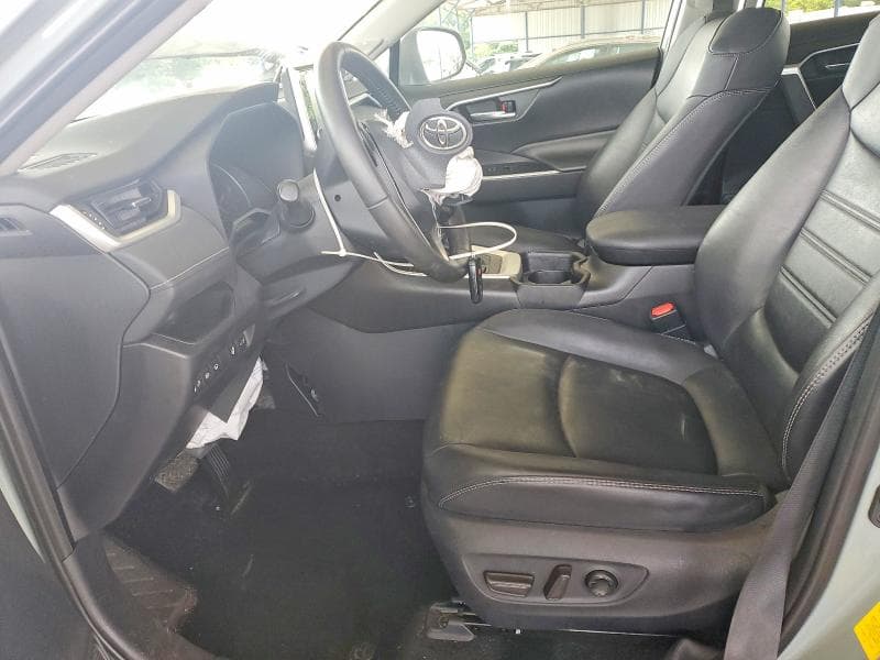 2019 TOYOTA RAV4 XLE PREMIUM 7