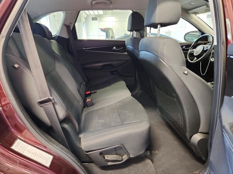 2018 KIA SORENTO LX V6 LX V6 11