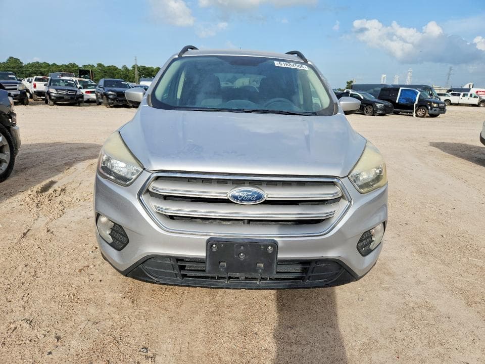 2018 FORD ESCAPE SE 5