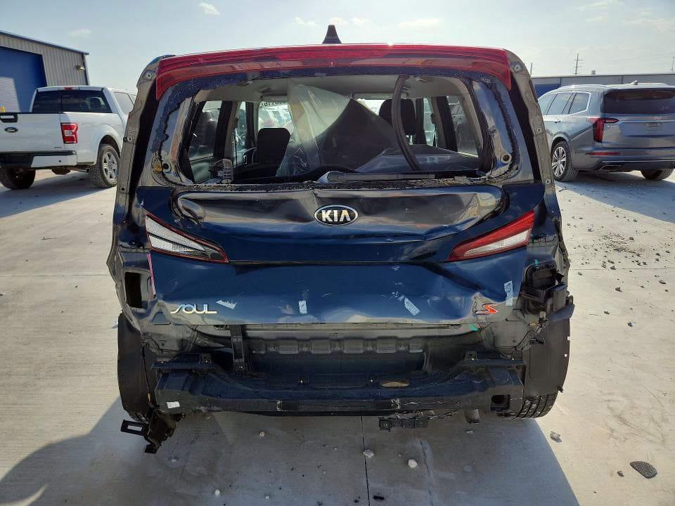 2021 KIA SOUL S S 6