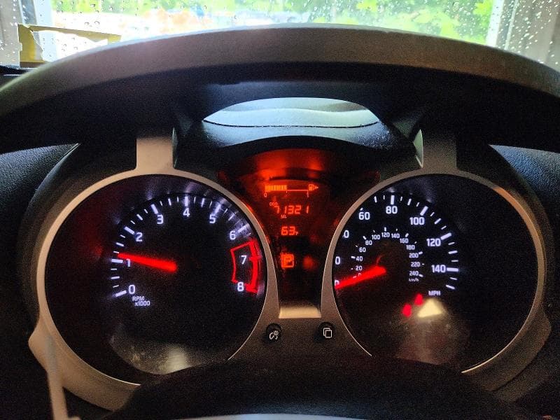 2017 NISSAN JUKE SV 9