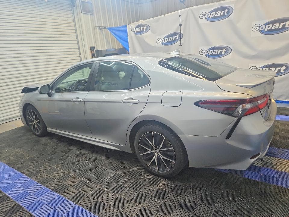 2022 TOYOTA CAMRY SE SE 2