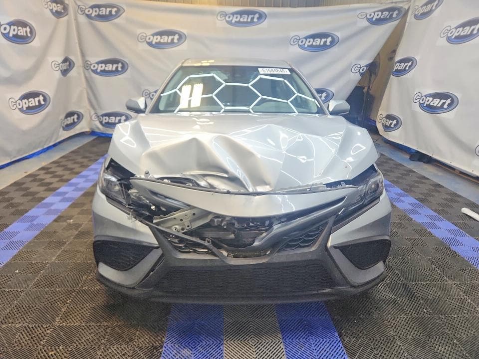 2022 TOYOTA CAMRY SE SE 5