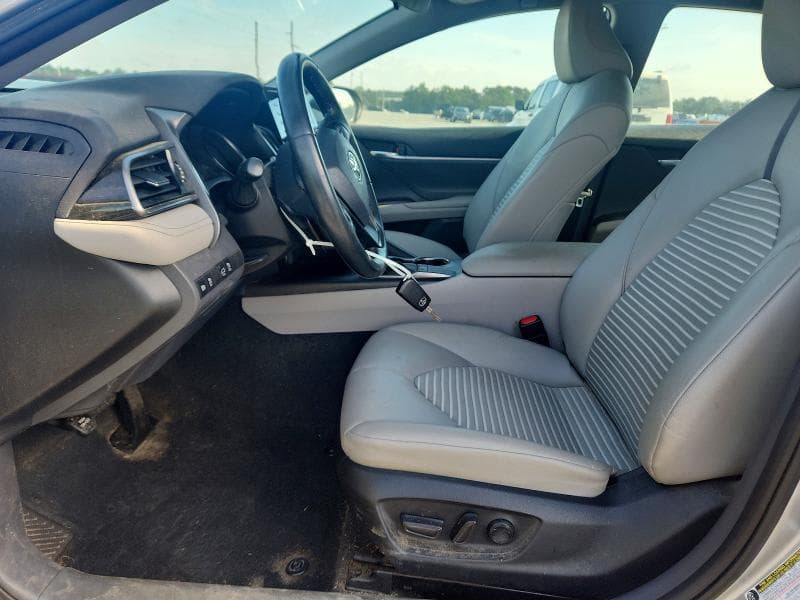 2022 TOYOTA CAMRY SE SE 7