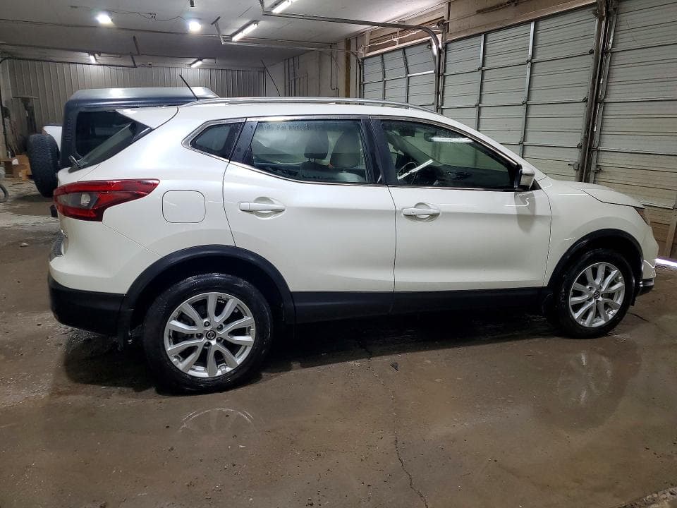 2022 NISSAN ROGUE SPORT SV 3