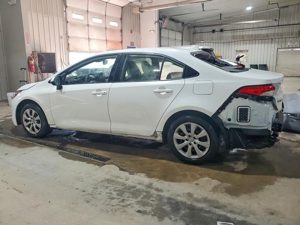 2022 TOYOTA COROLLA LE 2