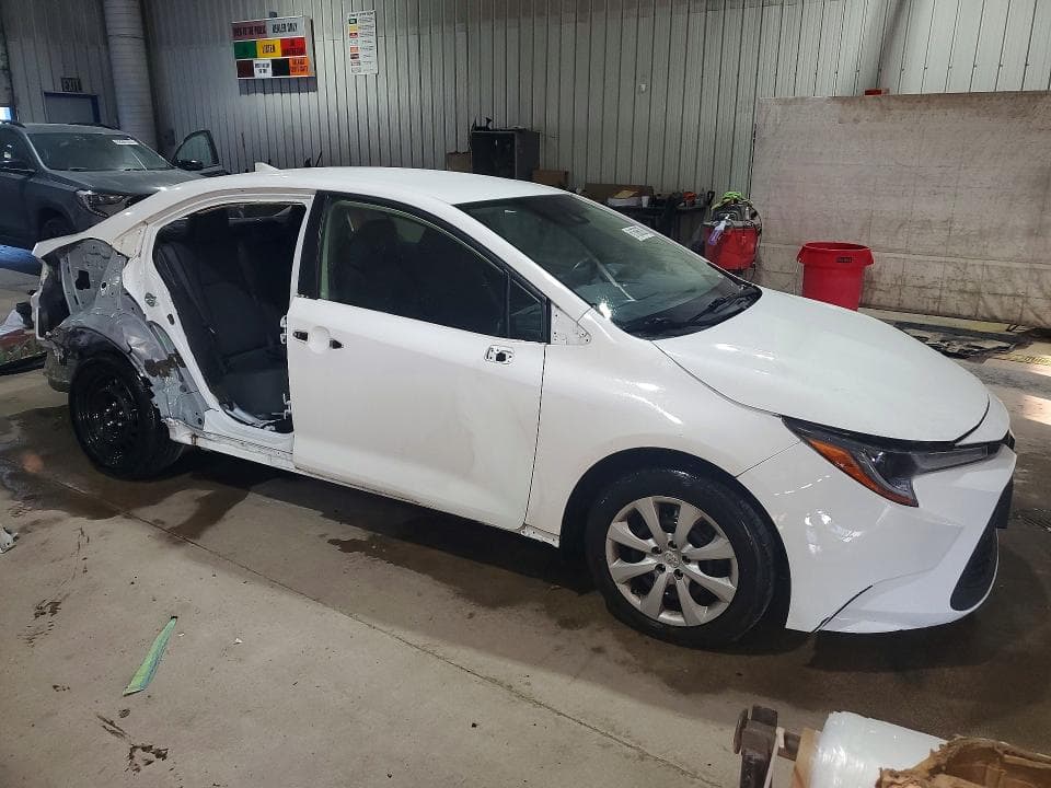 2022 TOYOTA COROLLA LE 4