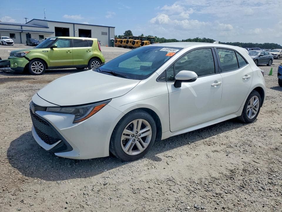 2019 TOYOTA COROLLA HATCHBACK SE - 1
