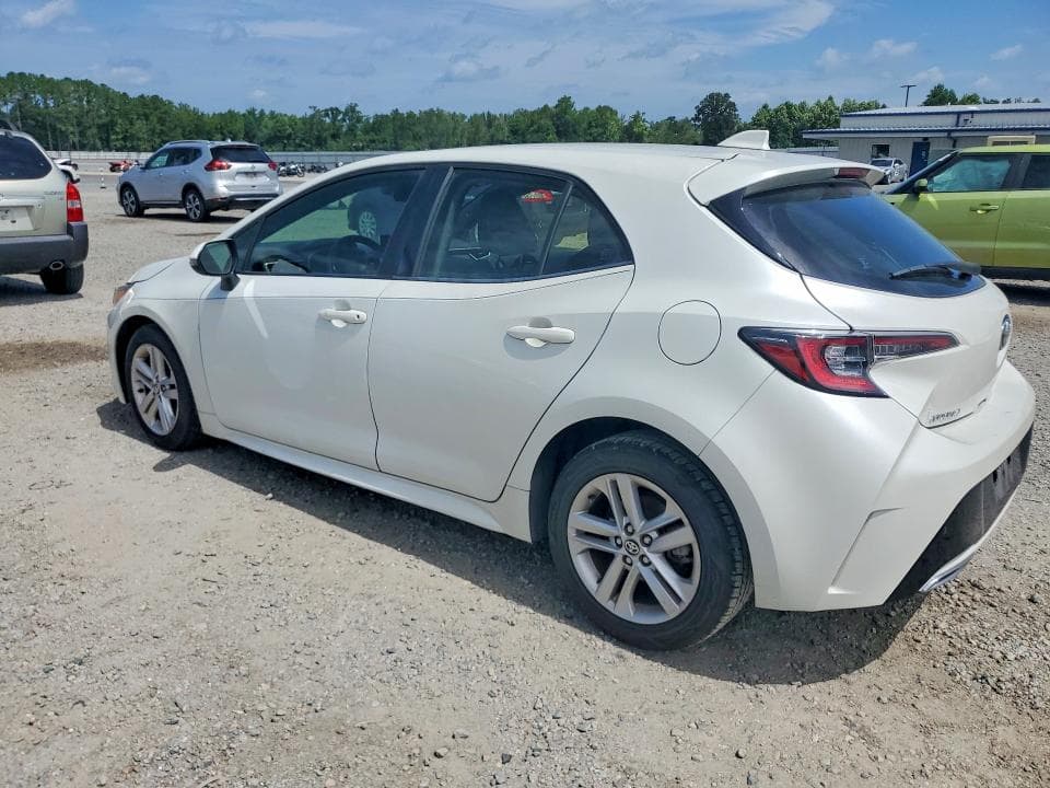 2019 TOYOTA COROLLA HATCHBACK SE 2