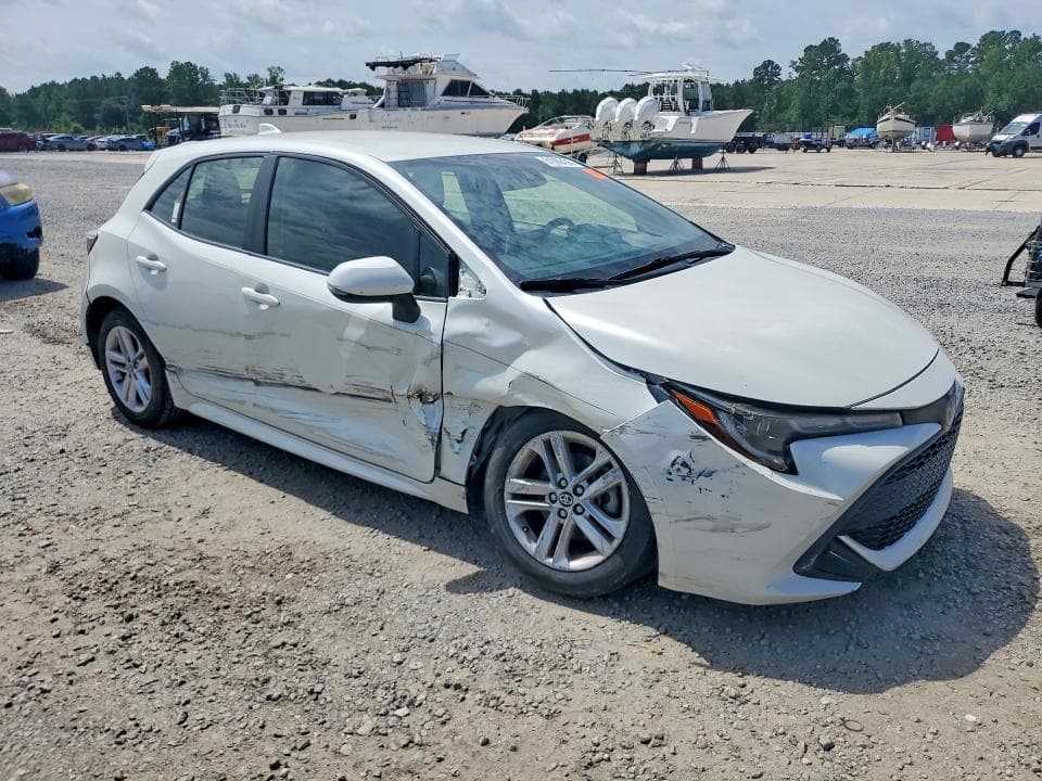 2019 TOYOTA COROLLA HATCHBACK SE 4