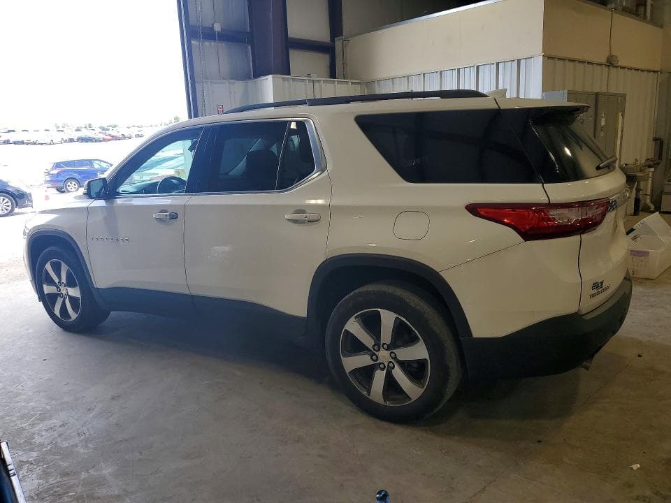 2020 CHEVROLET TRAVERSE LT 2