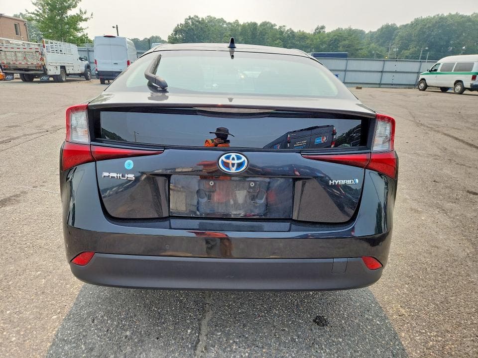 2022 TOYOTA PRIUS LE 6