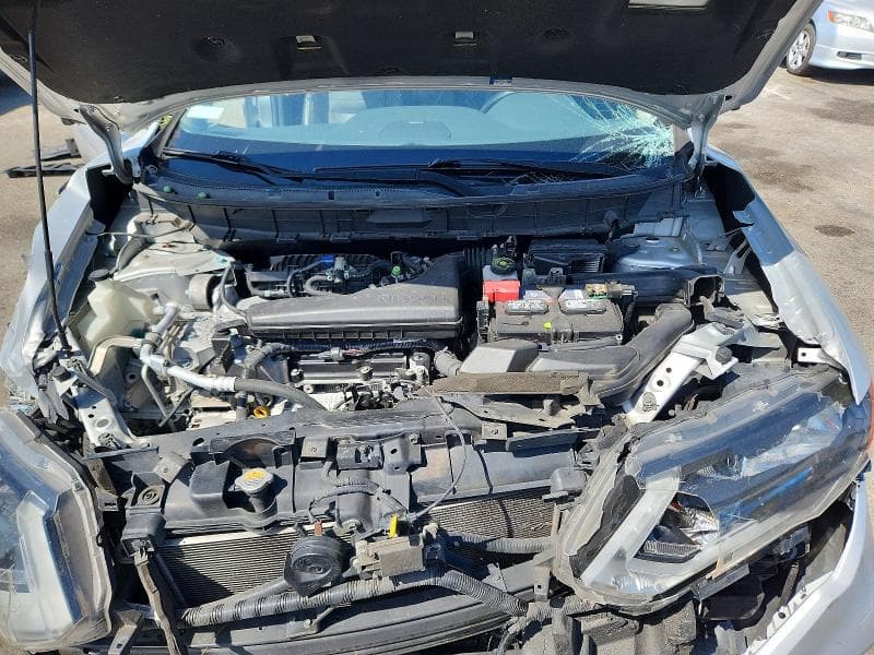 2018 NISSAN ROGUE SL 11