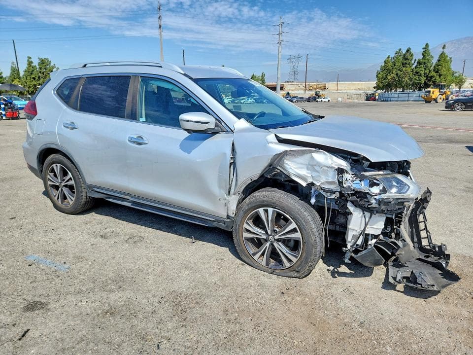 2018 NISSAN ROGUE SL 4