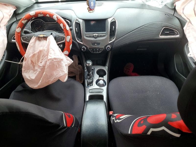 2019 CHEVROLET CRUZE LT 8