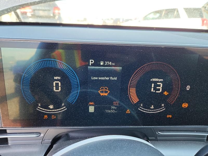 2025 HYUNDAI KONA SEL 9