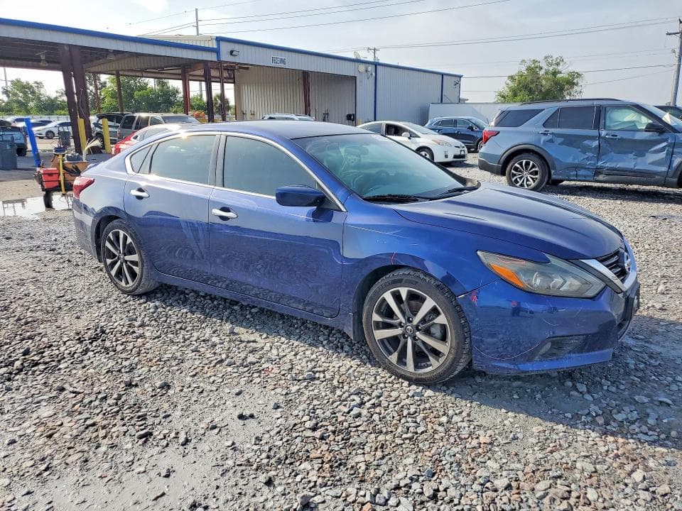 2017 NISSAN ALTIMA 2.5 SR 4