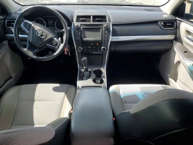 2017 TOYOTA CAMRY SE 8