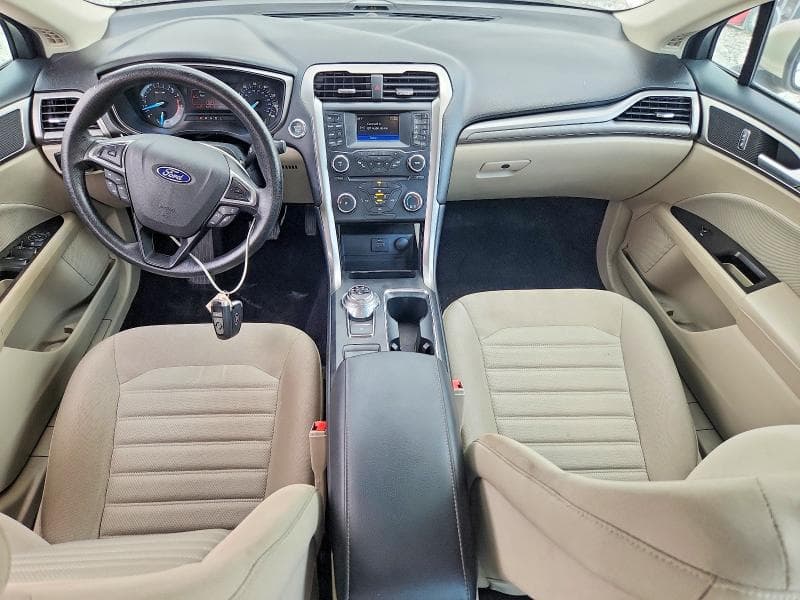 2017 FORD FUSION SE 8