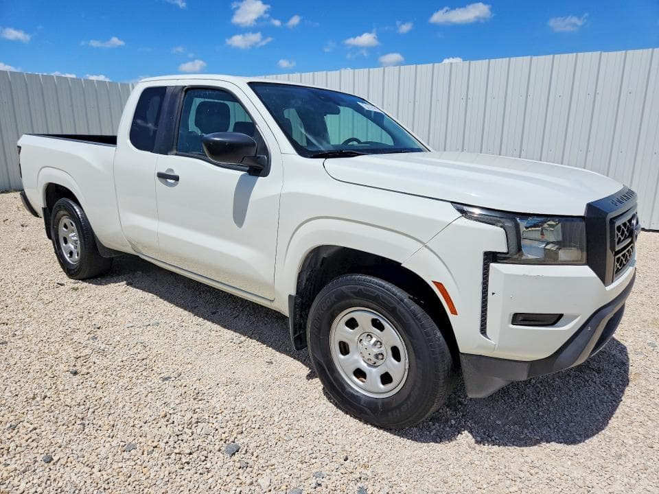 2022 NISSAN FRONTIER S 4