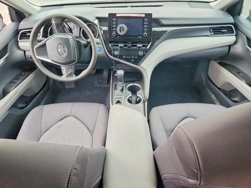 2024 TOYOTA CAMRY LE 8