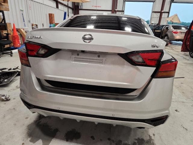 2019 NISSAN ALTIMA SV 6