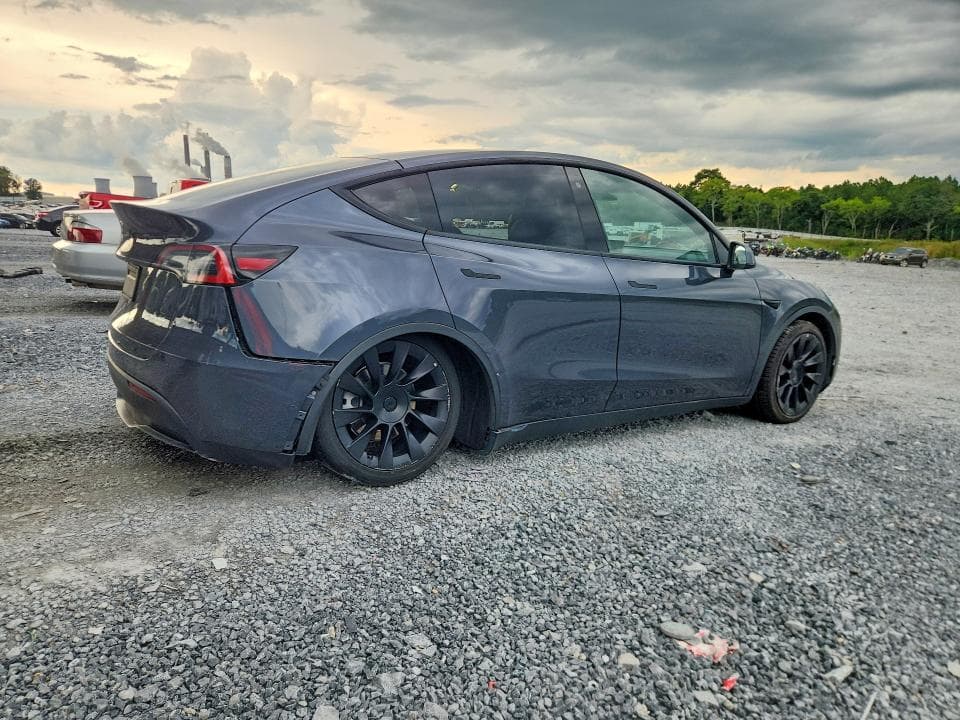 2020 TESLA MODEL Y 3