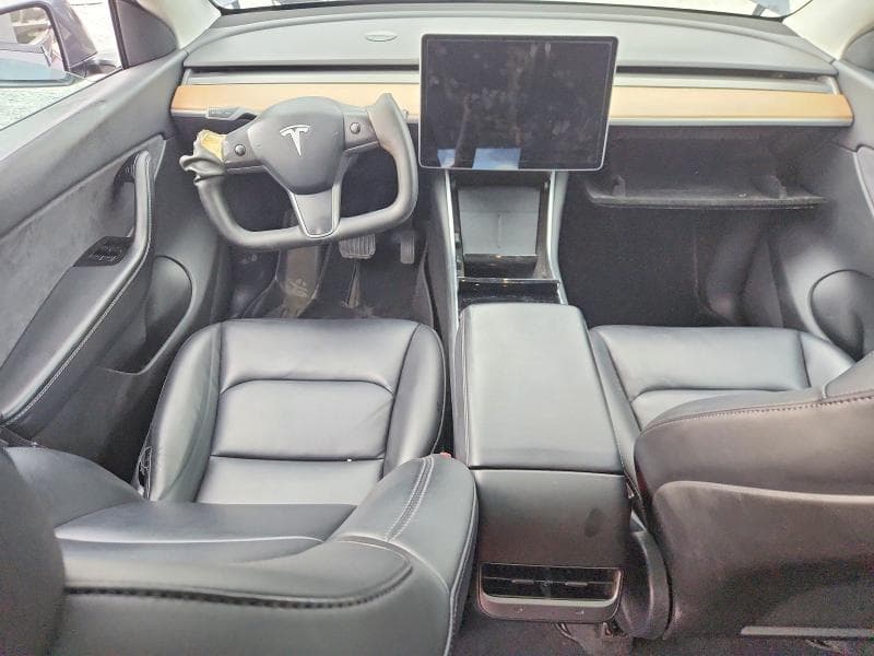 2020 TESLA MODEL Y 8