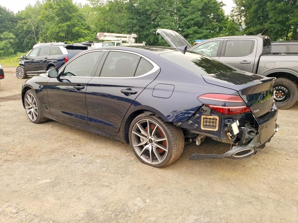 2026 GENESIS G70 2.5T STANDARD 2