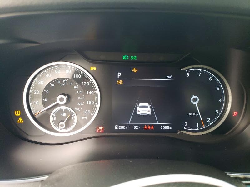 2026 GENESIS G70 2.5T STANDARD 9
