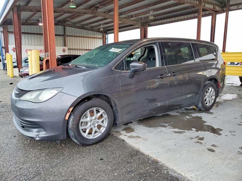 2017 CHRYSLER PACIFICA TOURING - 1
