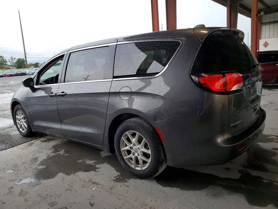 2017 CHRYSLER PACIFICA TOURING 2
