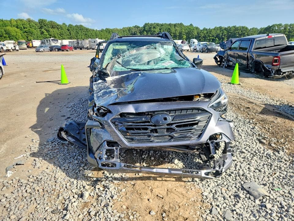 2025 SUBARU OUTBACK ONYX EDITION 5