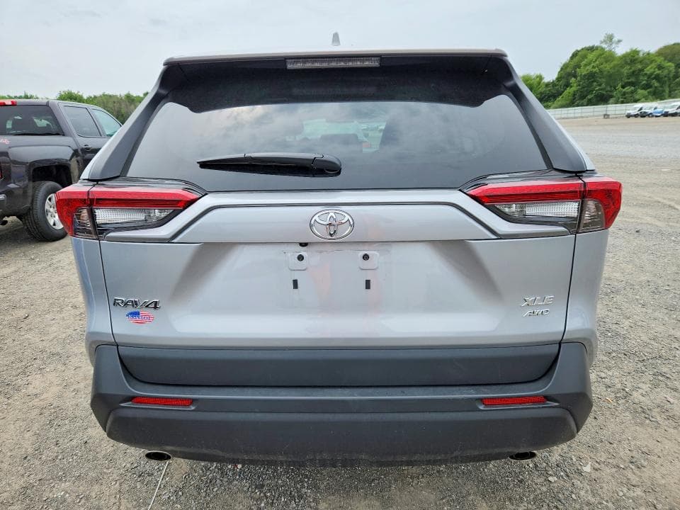 2025 TOYOTA RAV4 XLE PREMIUM XLE PREMIUM 6
