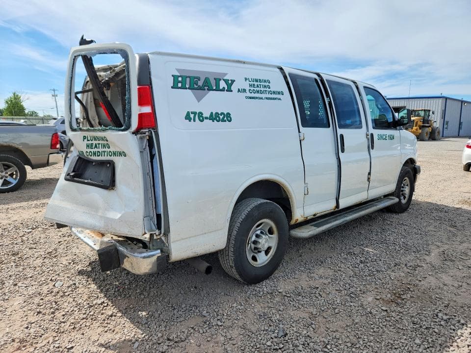 2018 CHEVROLET EXPRESS G2500 3