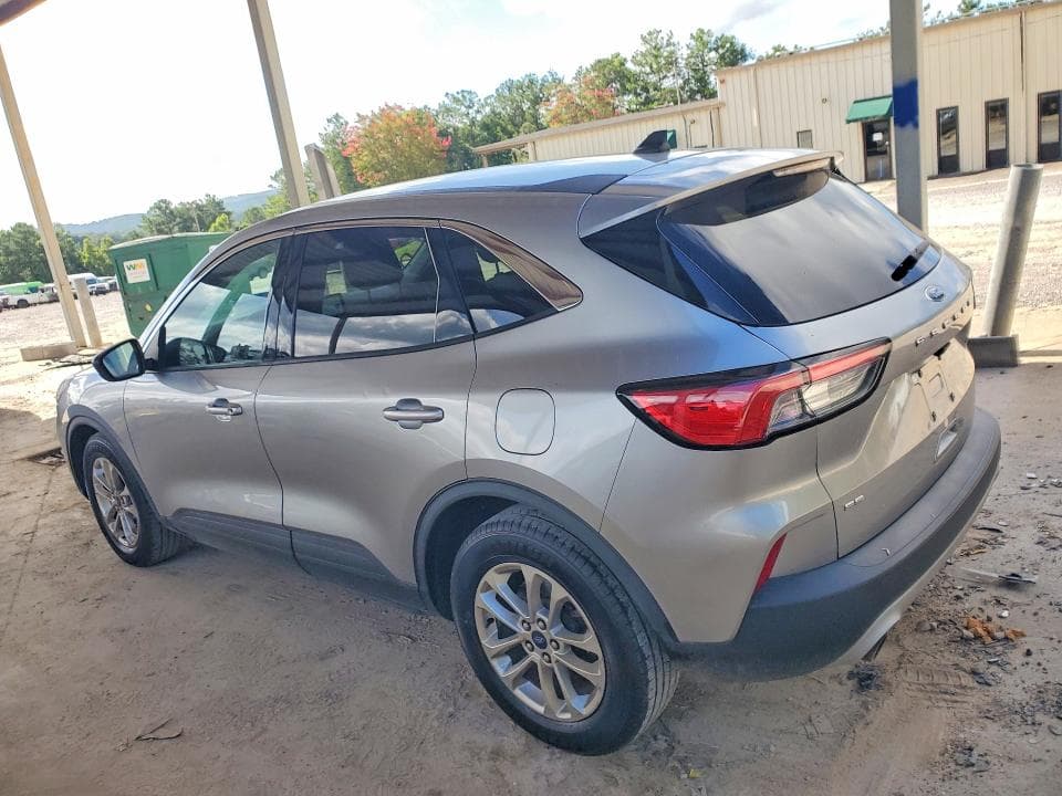 2022 FORD ESCAPE SE 2