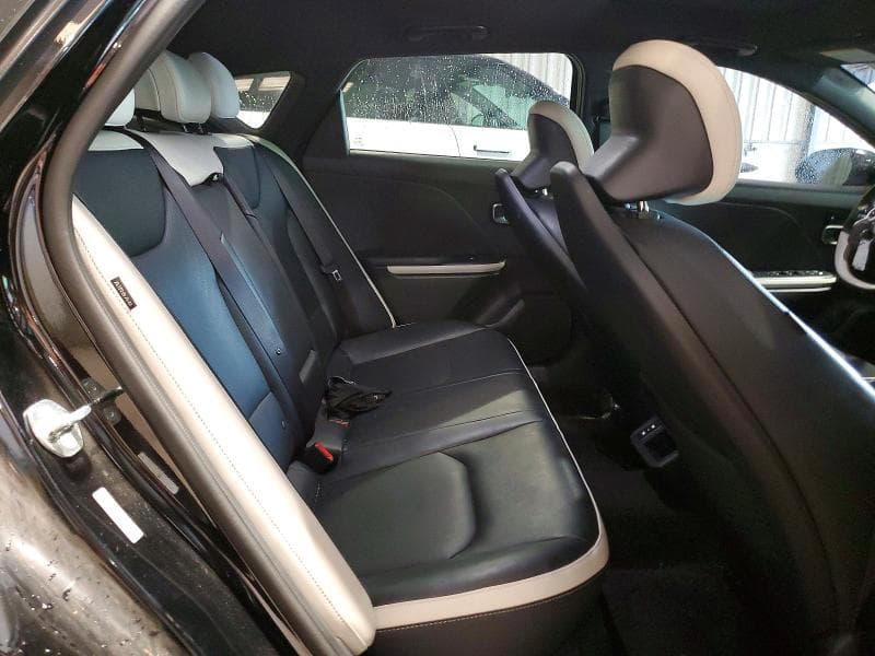 2025 KIA K4 GT-LINE TURBO 10