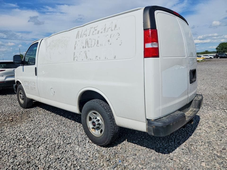 2017 GMC SAVANA G2500 2