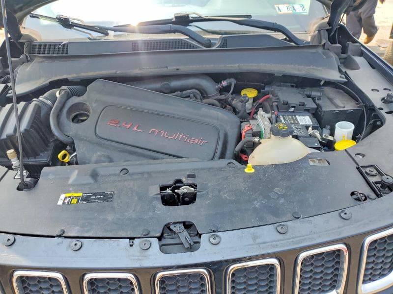 2018 JEEP COMPASS LATITUDE 12