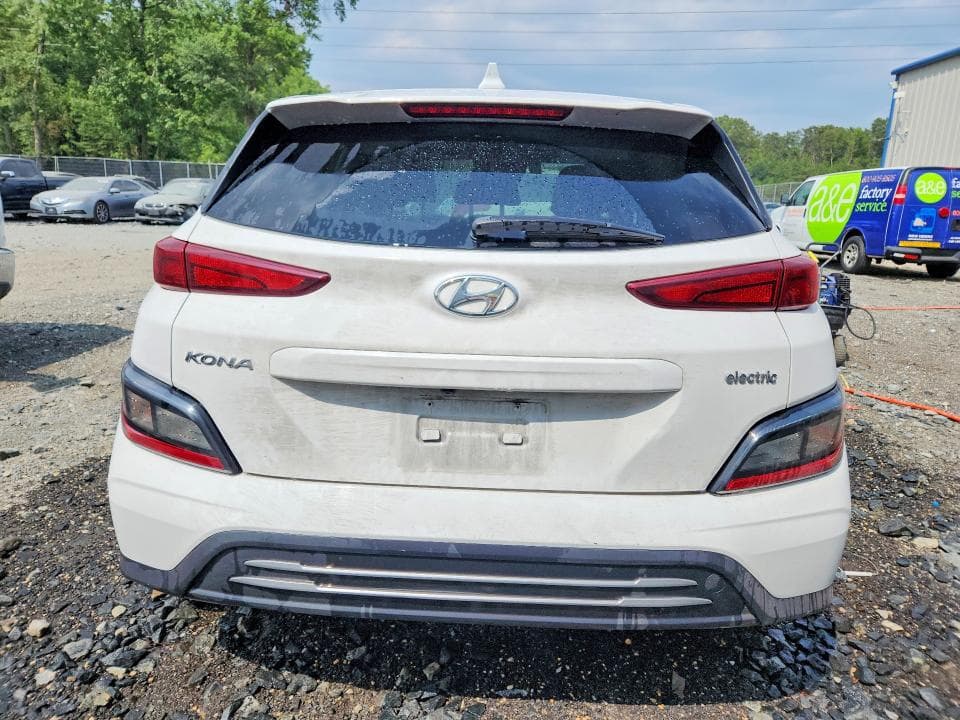 2023 HYUNDAI KONA SEL 6