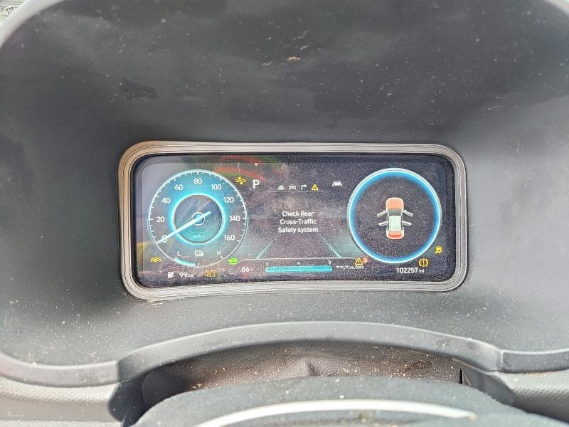 2023 HYUNDAI KONA SEL 9