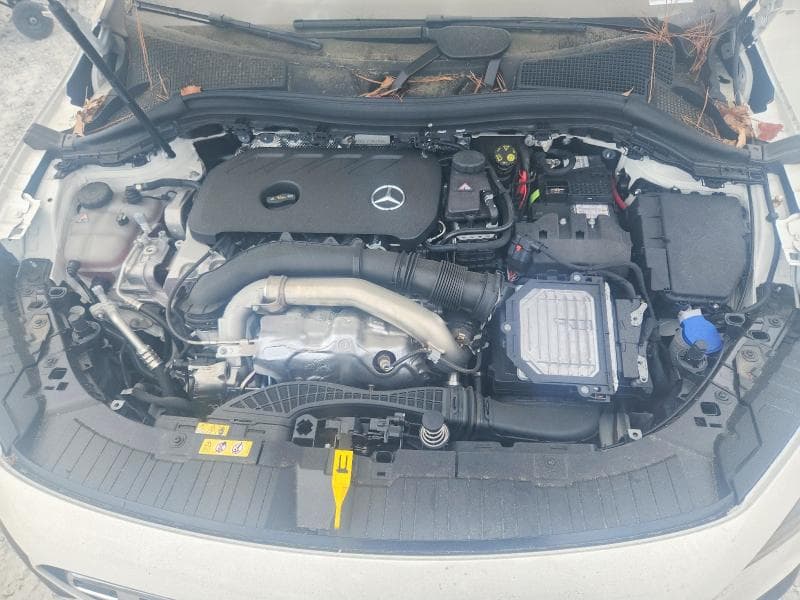 2026 MERCEDES-BENZ GLA 250 4MATIC 12