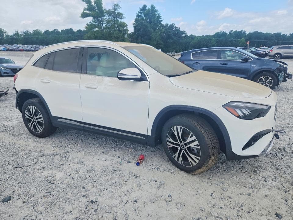 2026 MERCEDES-BENZ GLA 250 4MATIC 4