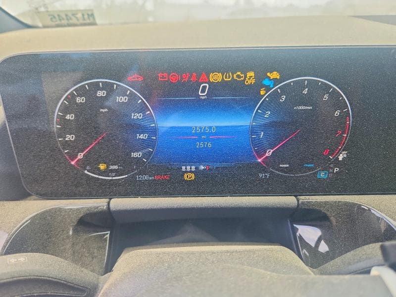 2026 MERCEDES-BENZ GLA 250 4MATIC 9