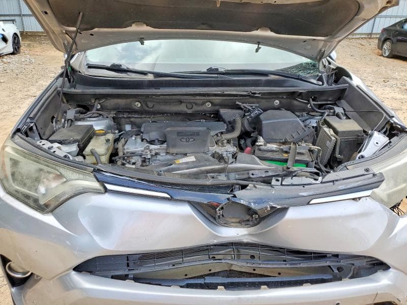 2017 TOYOTA RAV4 XLE 12
